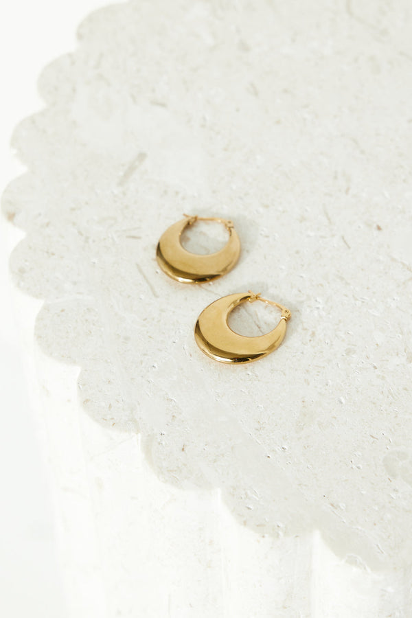 18k Gold Plated Simple Sleek Hoop Earrings Gold